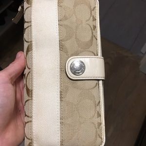 Coach wallet, tan and off white